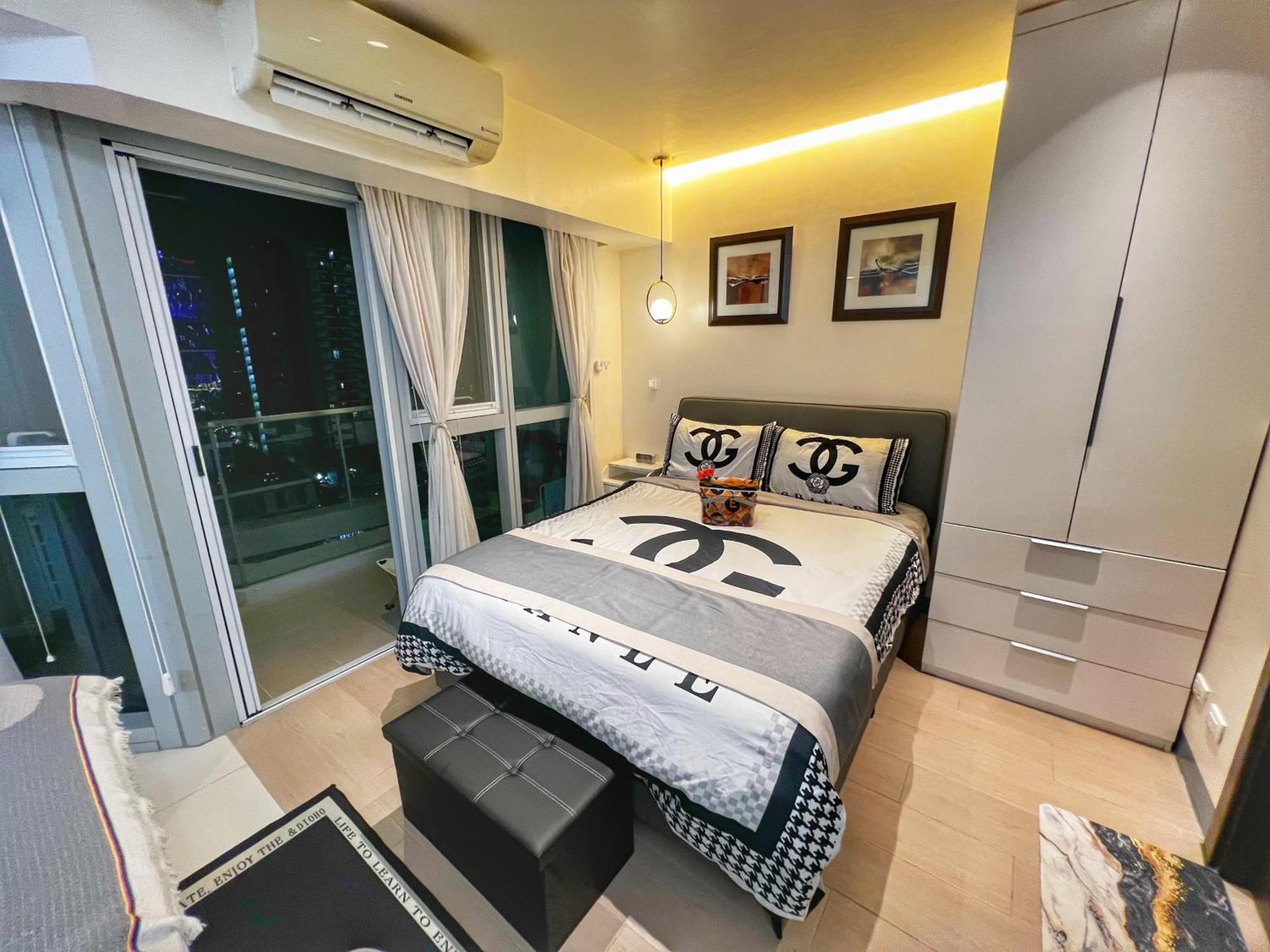 Eg Private House -Bgc Uptown Aparthotel Taguig Ngoại thất bức ảnh