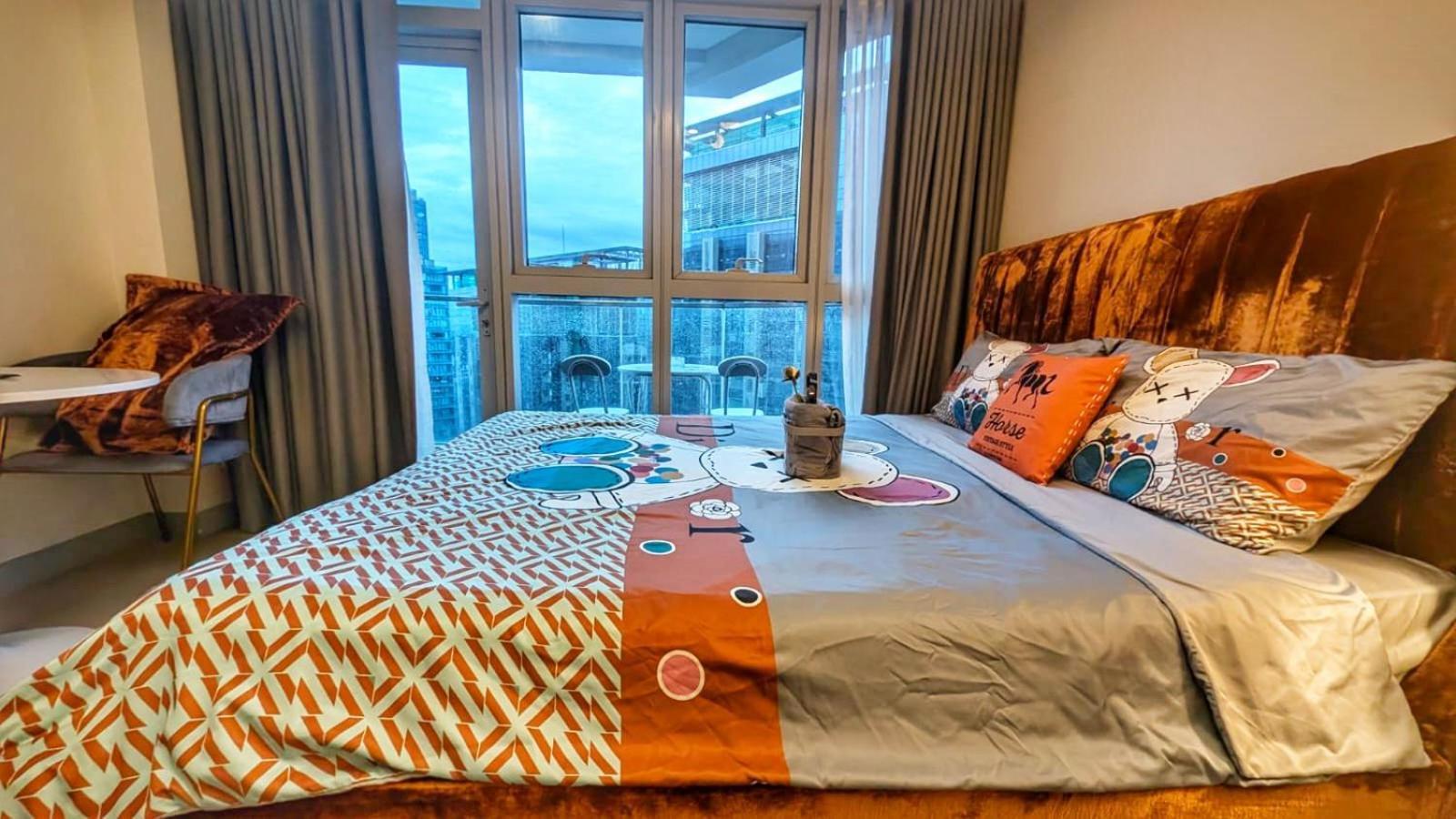 Eg Private House -Bgc Uptown Aparthotel Taguig Ngoại thất bức ảnh
