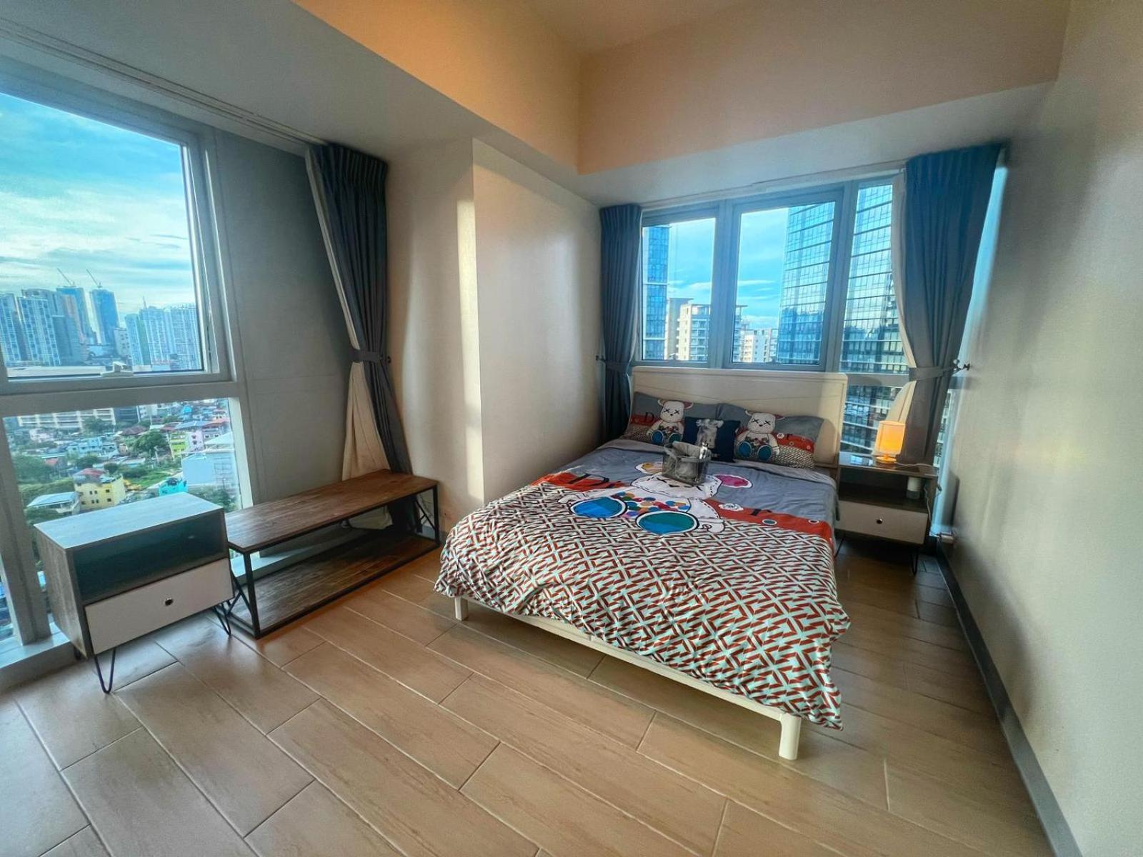Eg Private House -Bgc Uptown Aparthotel Taguig Ngoại thất bức ảnh