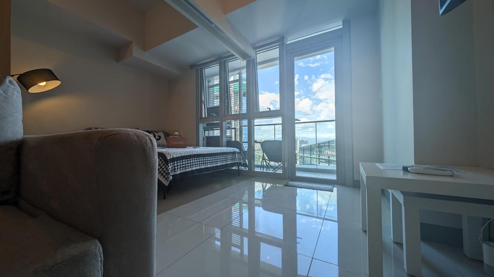 Eg Private House -Bgc Uptown Aparthotel Taguig Ngoại thất bức ảnh